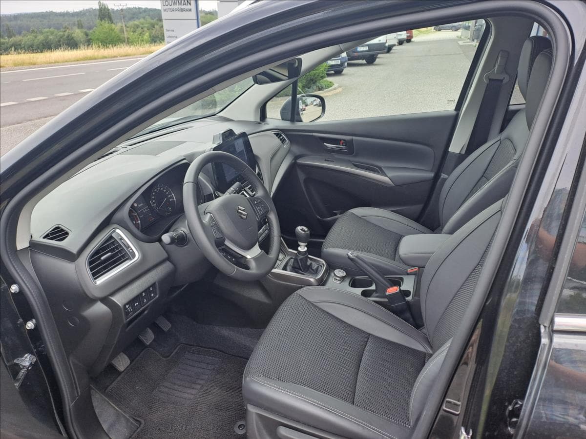 2026 Suzuki S-CROSS - 9