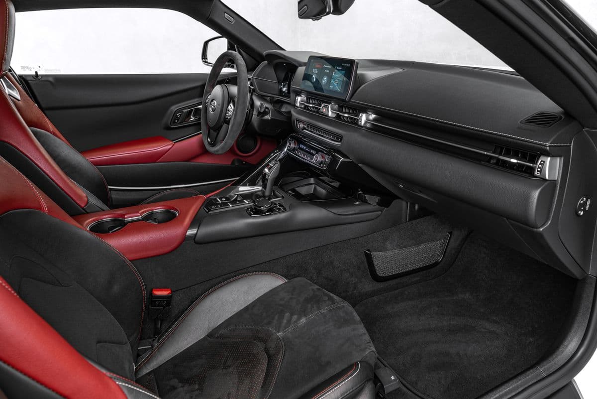2021 Toyota SUPRA - 12