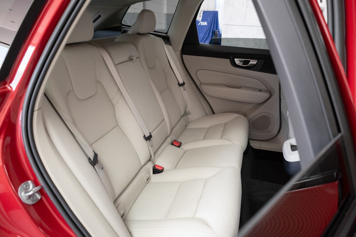 2023 Volvo XC60 - 13