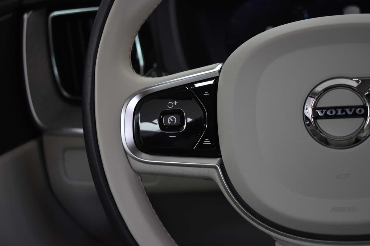 2023 Volvo XC60 - 20
