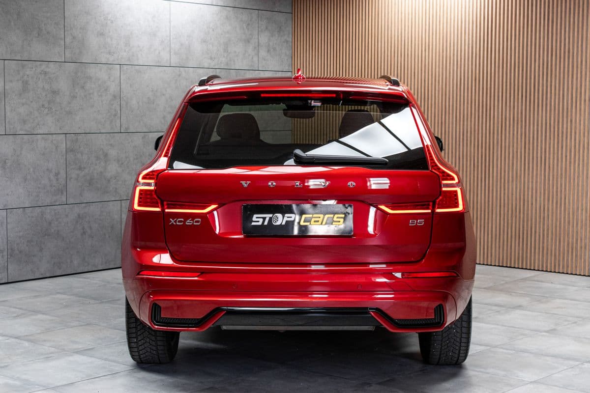 2023 Volvo XC60 - 5
