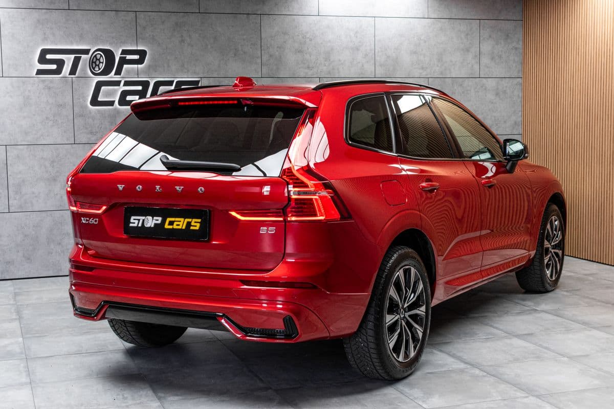 2023 Volvo XC60 - 6