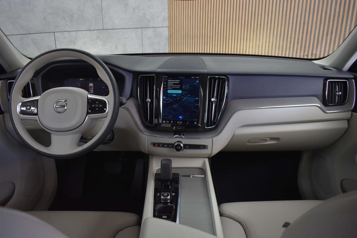2023 Volvo XC60 - 7
