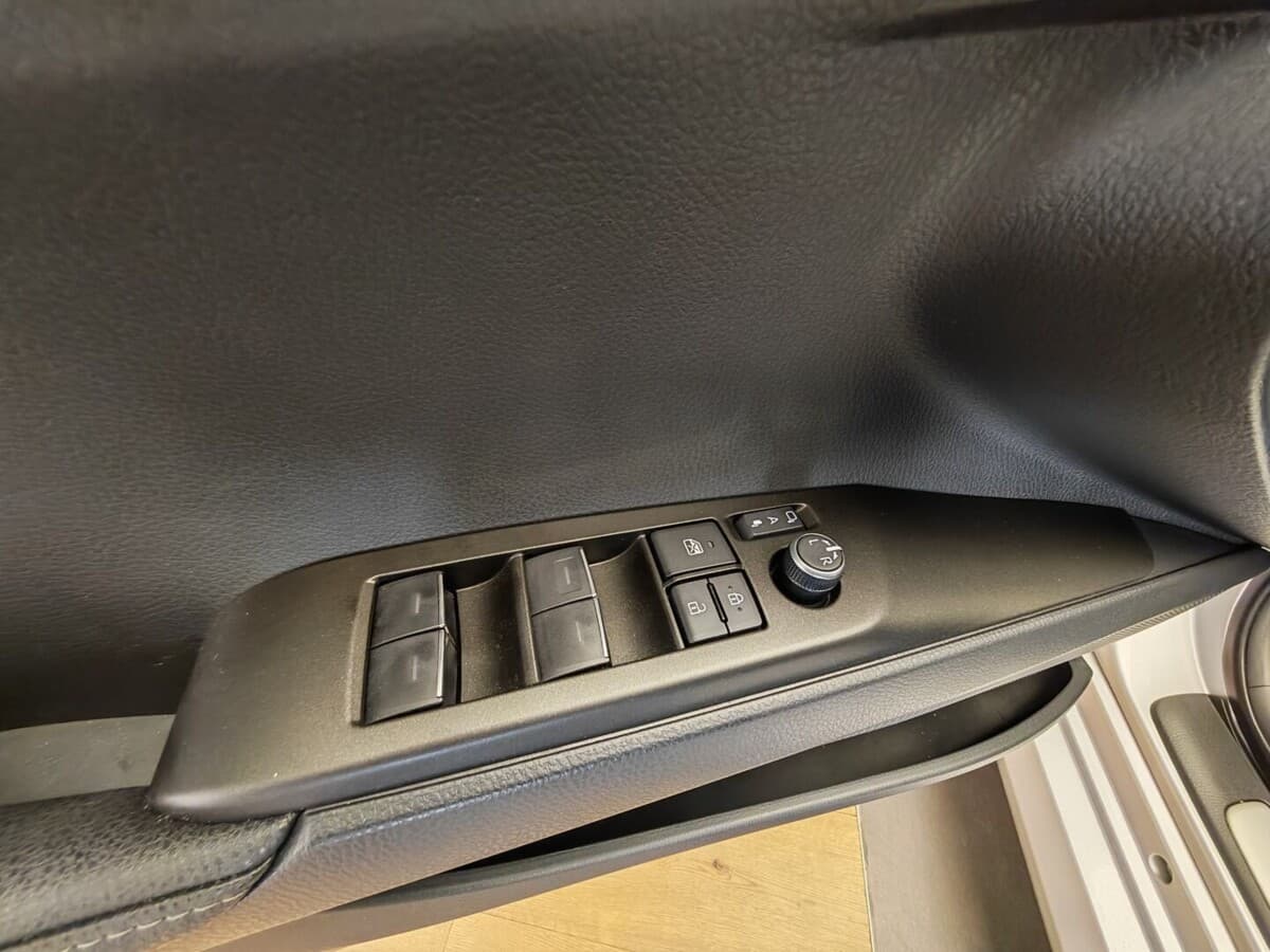 2026 Toyota CAMRY - 19