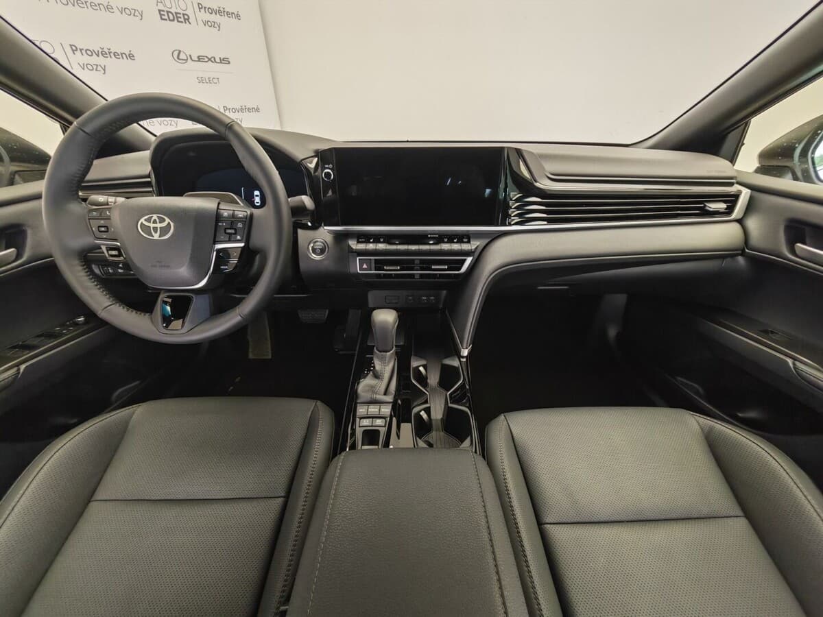 2026 Toyota CAMRY - 9