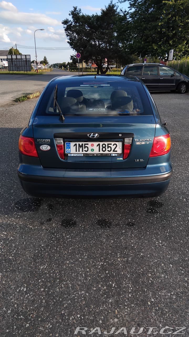 2003 Hyundai ELANTRA
