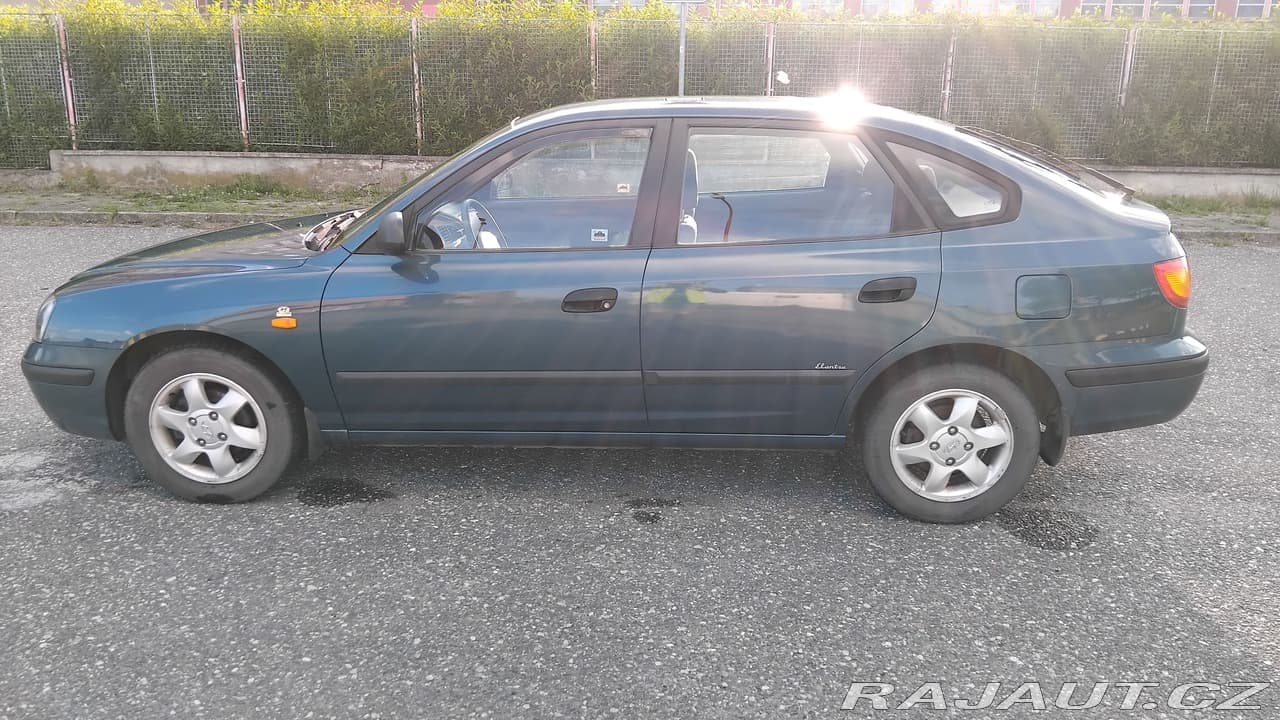 2003 Hyundai ELANTRA - 3