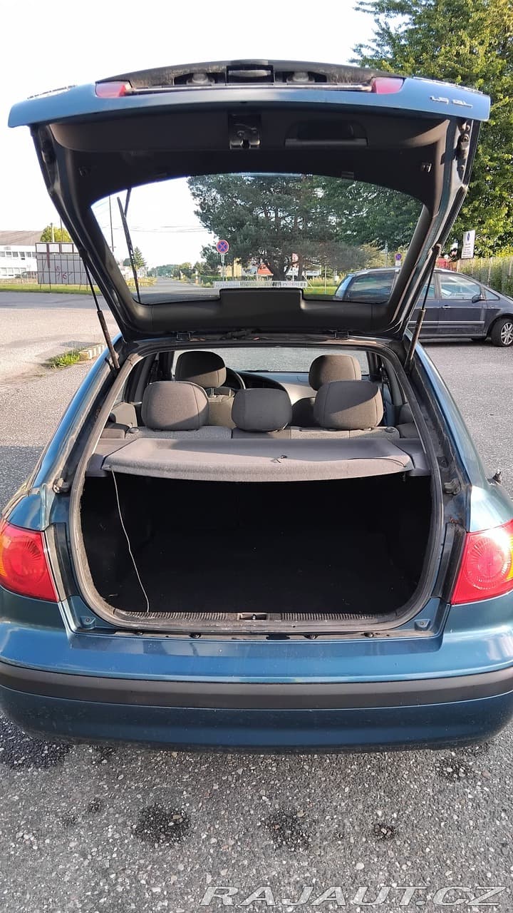 2003 Hyundai ELANTRA - 8