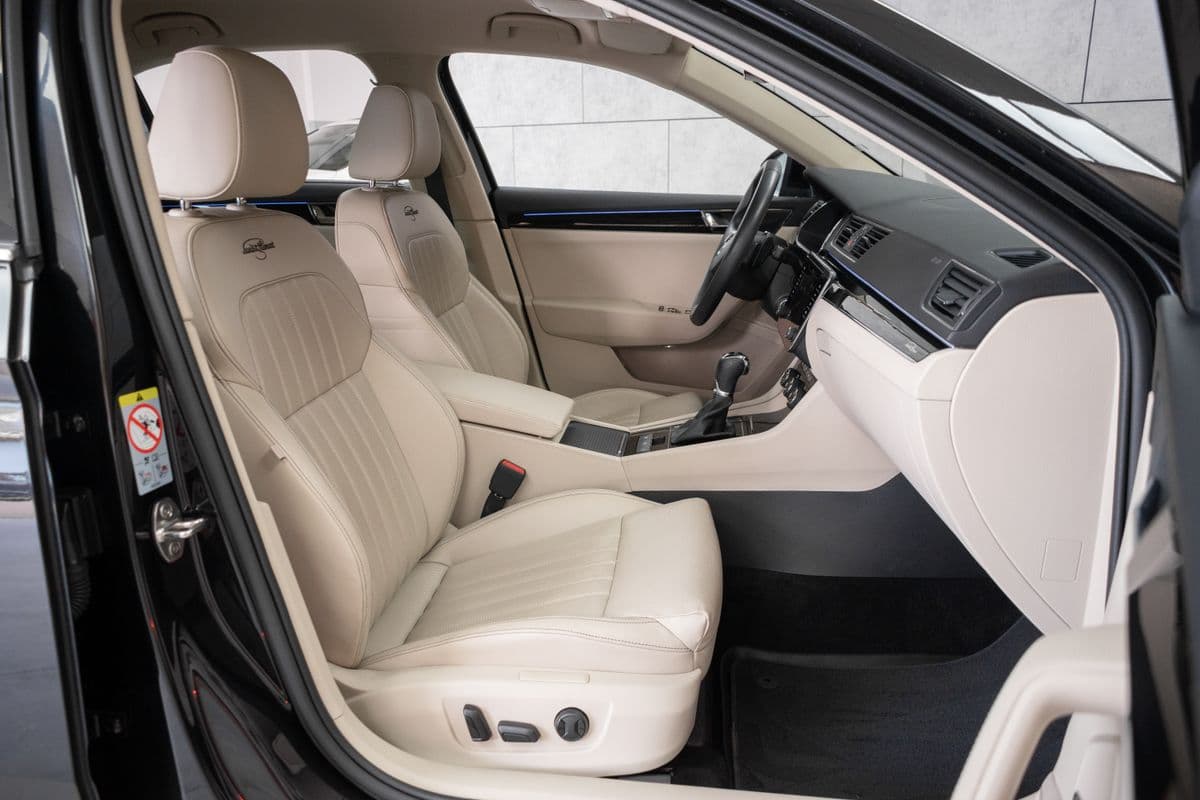 2022 Škoda SUPERB - 11