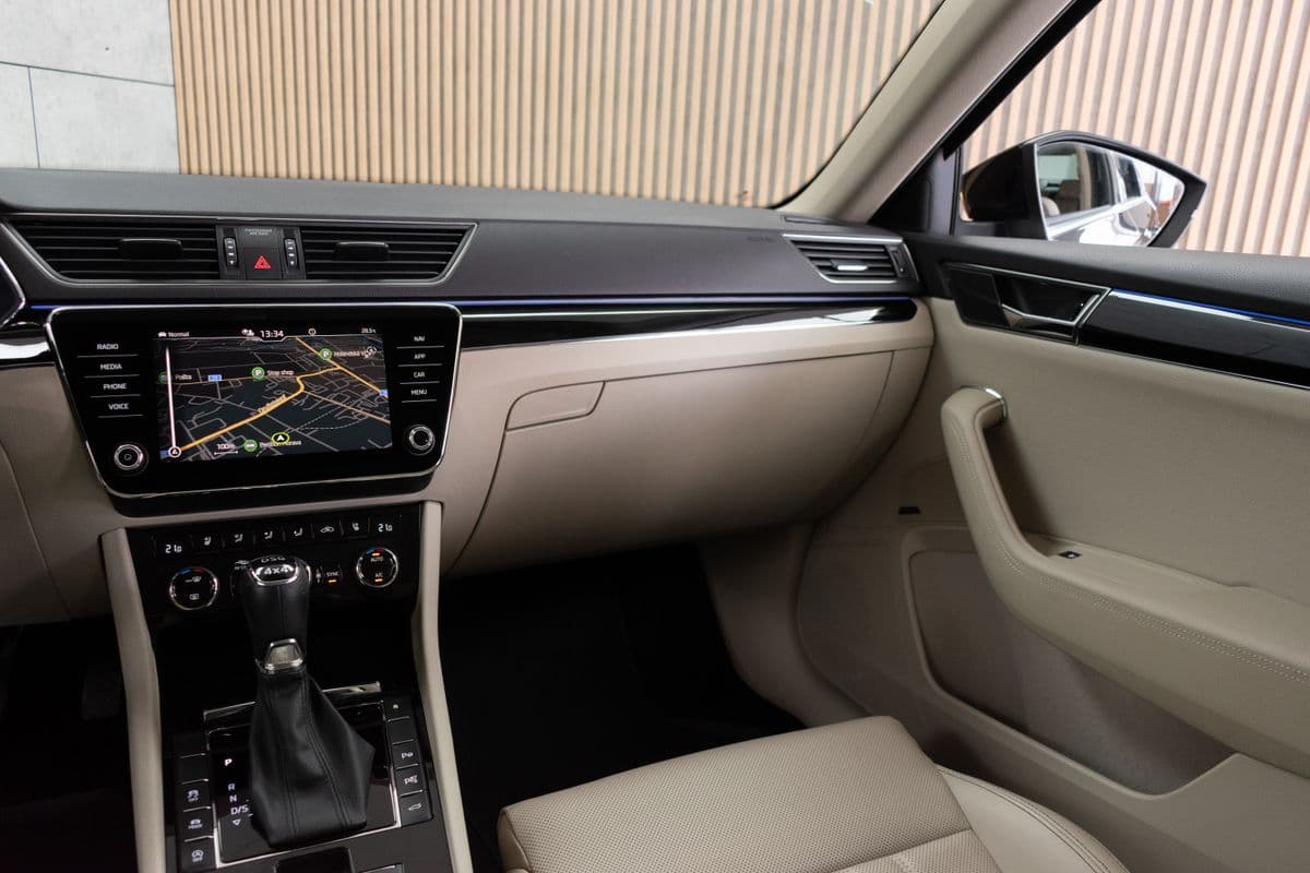 2022 Škoda SUPERB - 9