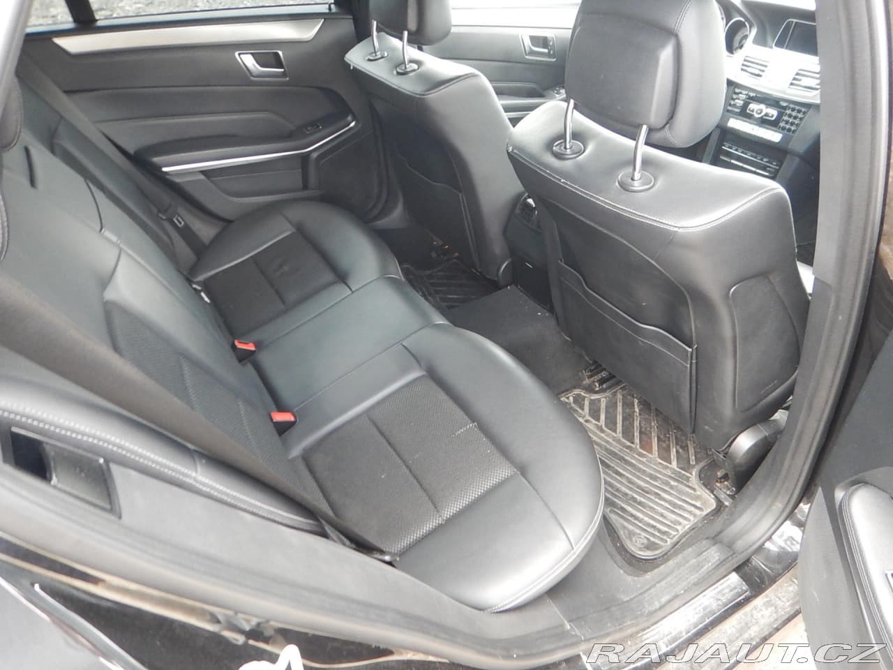2014 Mercedes-Benz E-CLASS - 12