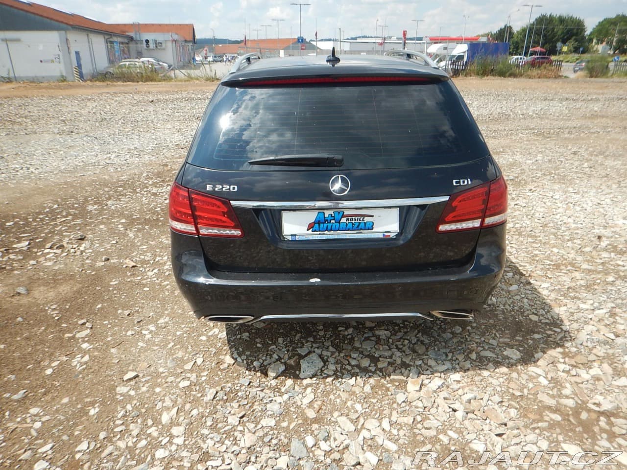 2014 Mercedes-Benz E-CLASS - 7
