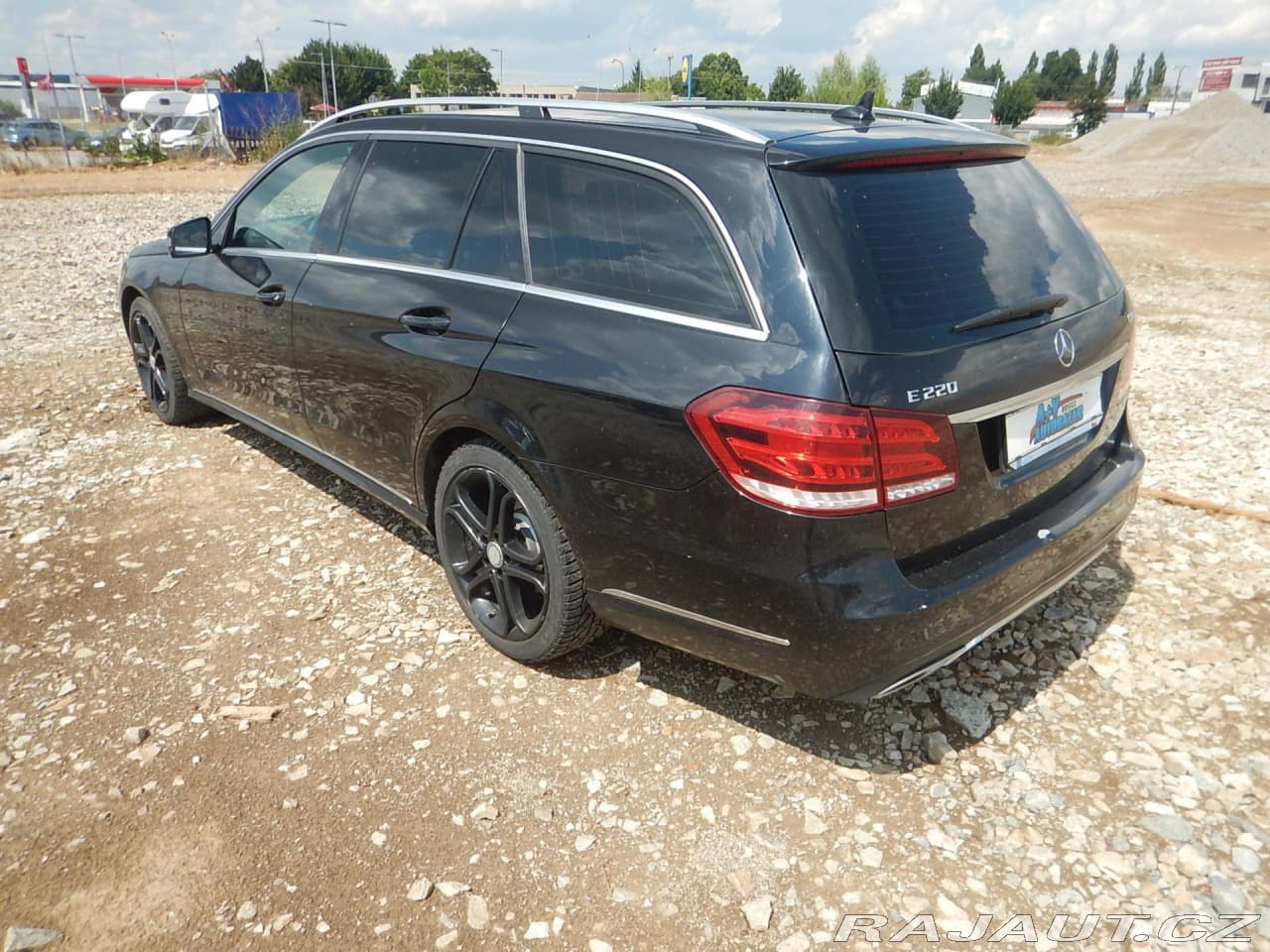 2014 Mercedes-Benz E-CLASS - 8