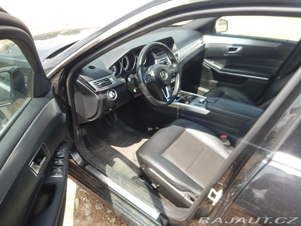 2014 Mercedes-Benz E-CLASS - 9