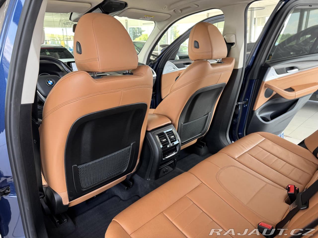 2018 BMW X3 - 17