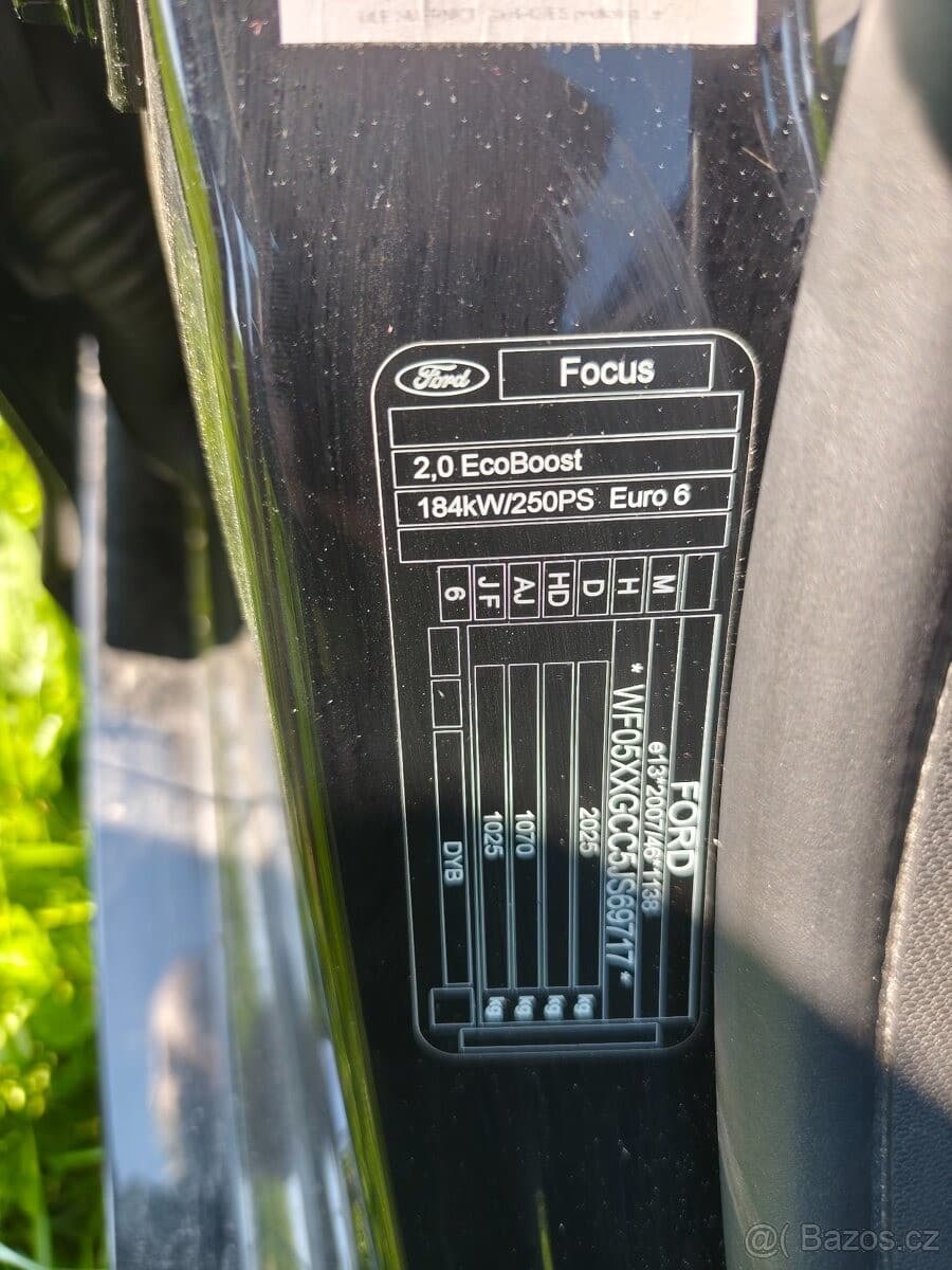 2018 Ford FOCUS - 11