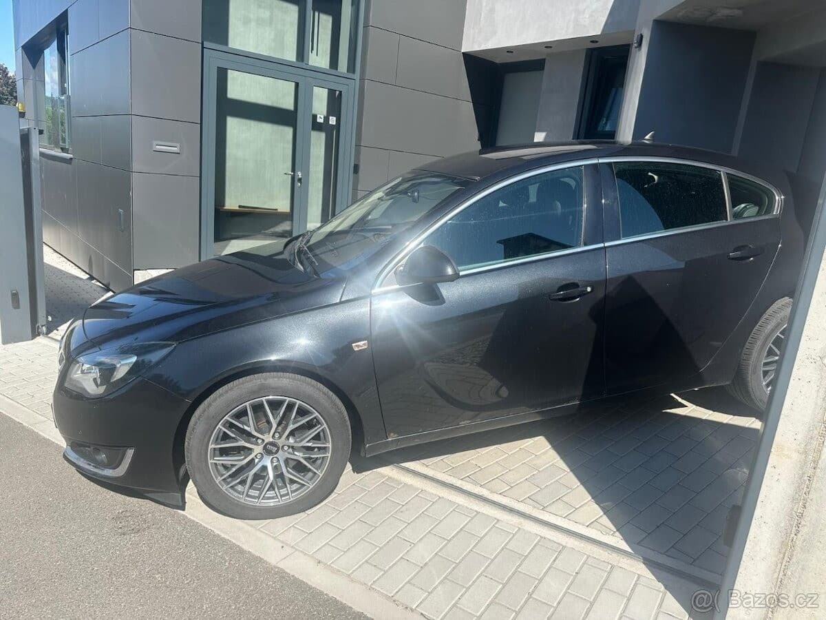 2016 Opel INSIGNIA - 10