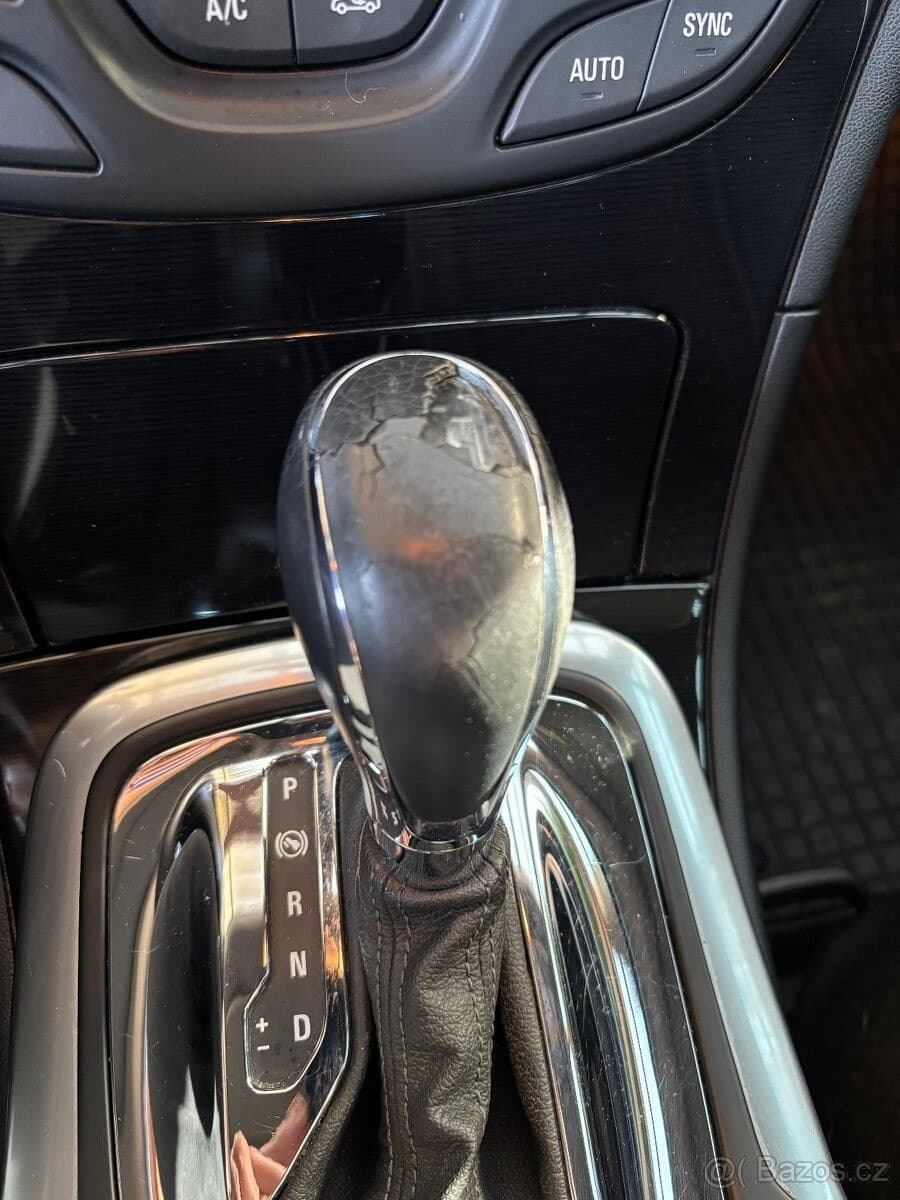 2016 Opel INSIGNIA - 15