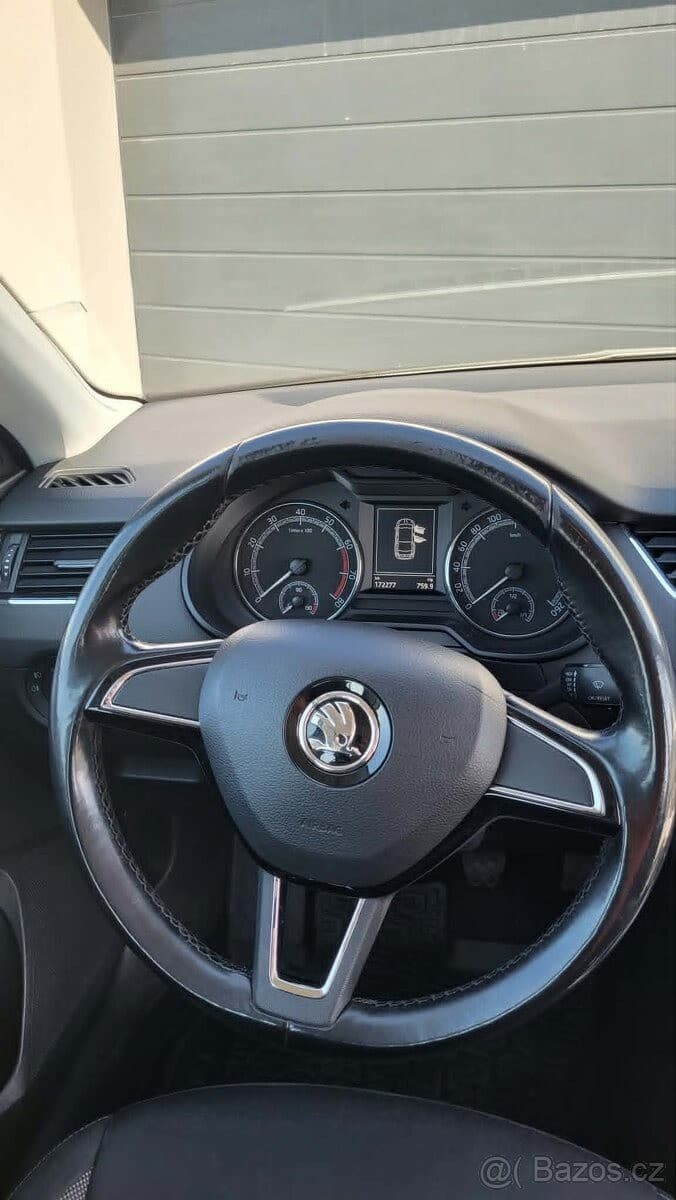 2017 Škoda OCTAVIA - 11