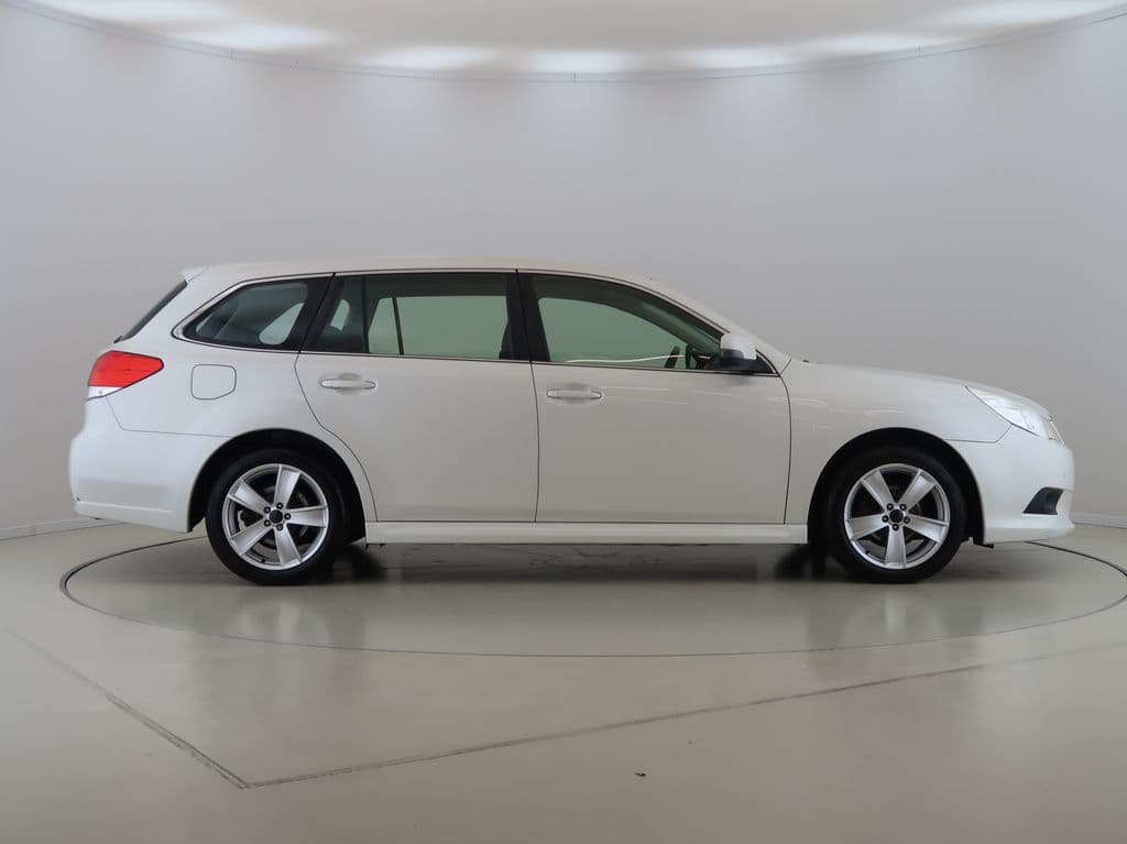 2013 Subaru LEGACY - 4