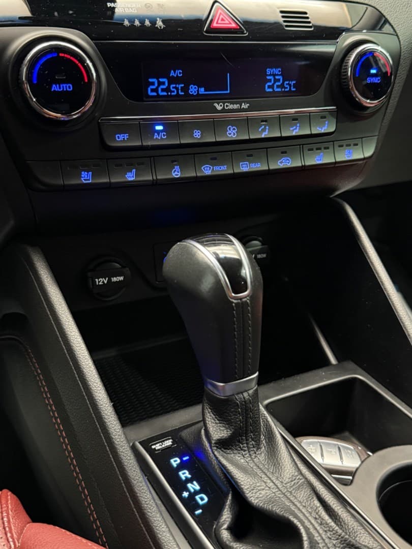 2017 Hyundai TUCSON - 13