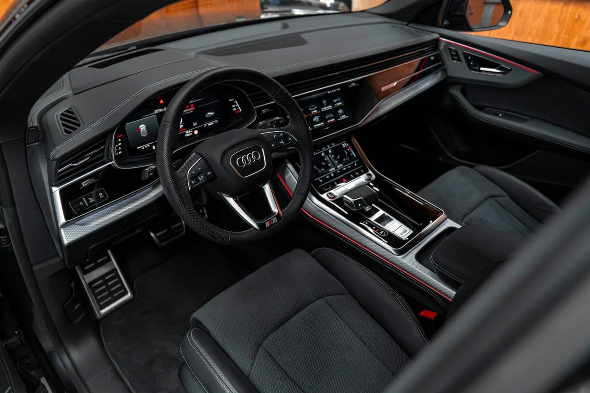 2024 Audi SQ8 - 6
