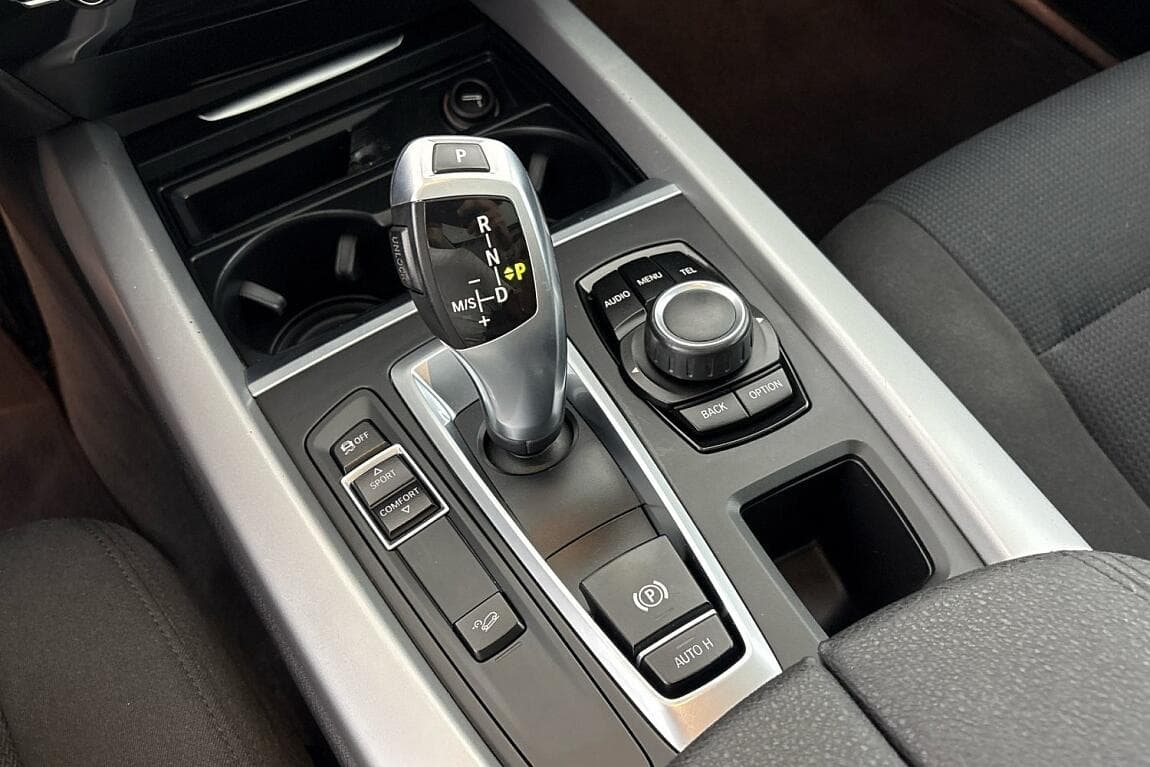 2017 BMW X5 - 11