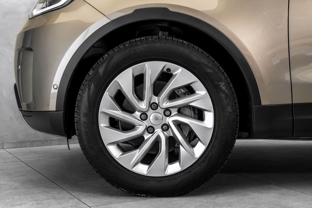 2024 Land Rover DISCOVERY - 2