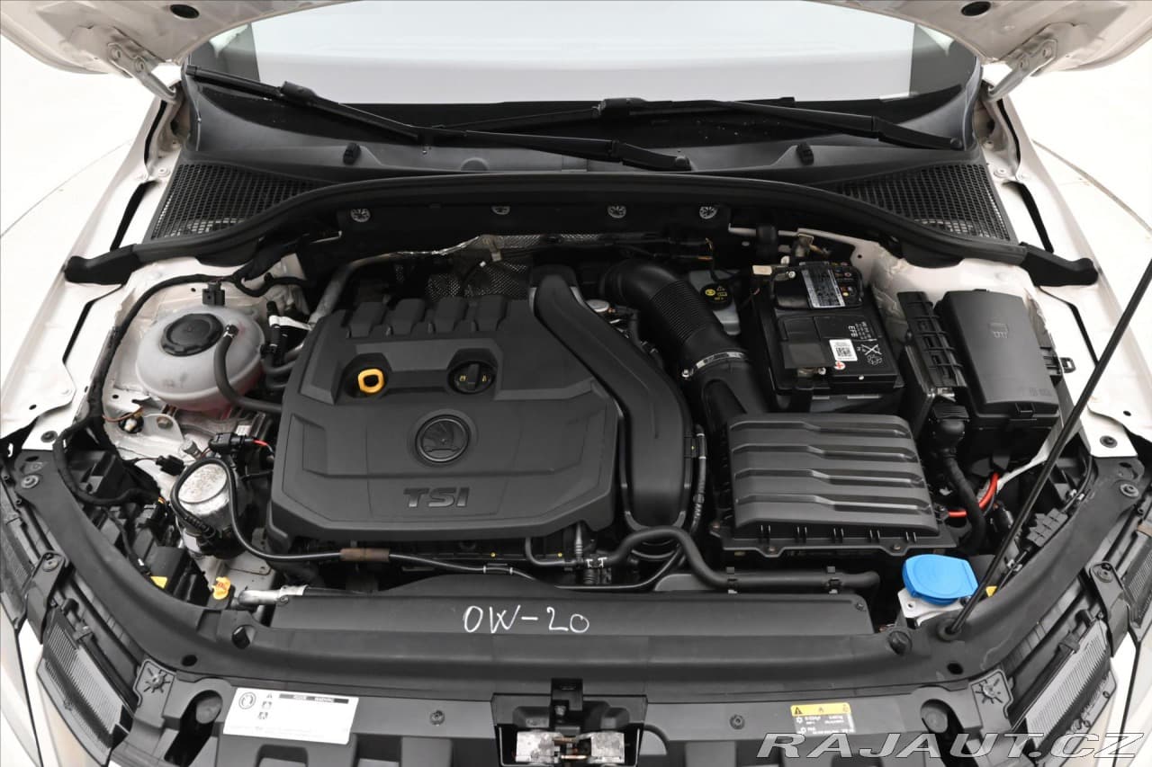2018 Škoda OCTAVIA - 9