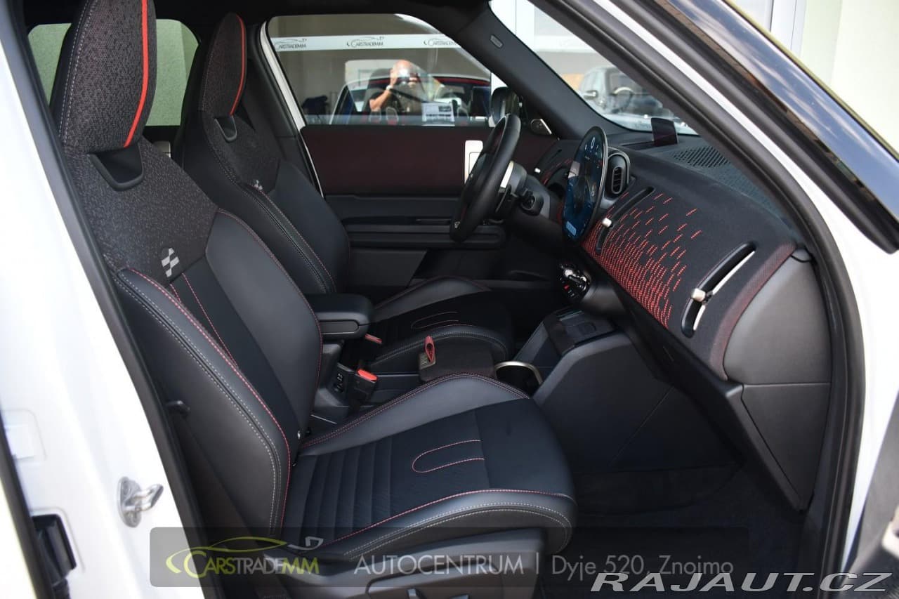2024 Mini COUNTRYMAN - 16