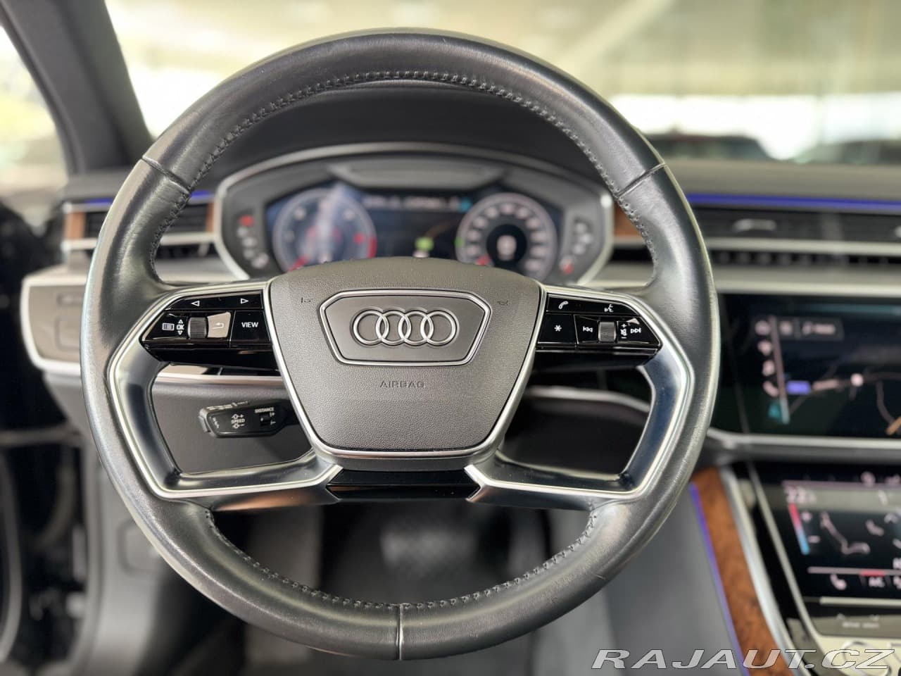 Audi A8 - 10