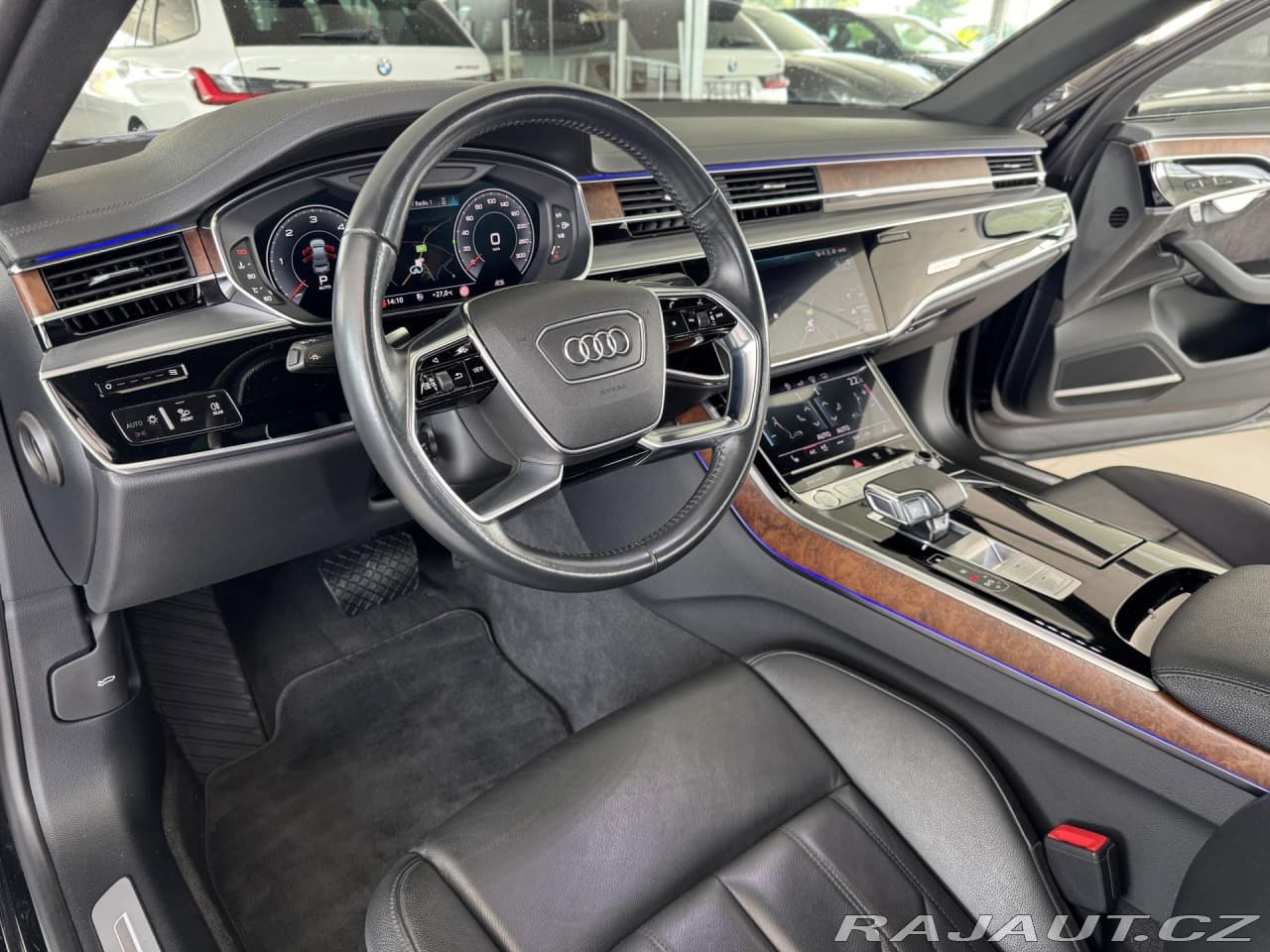 Audi A8 - 11