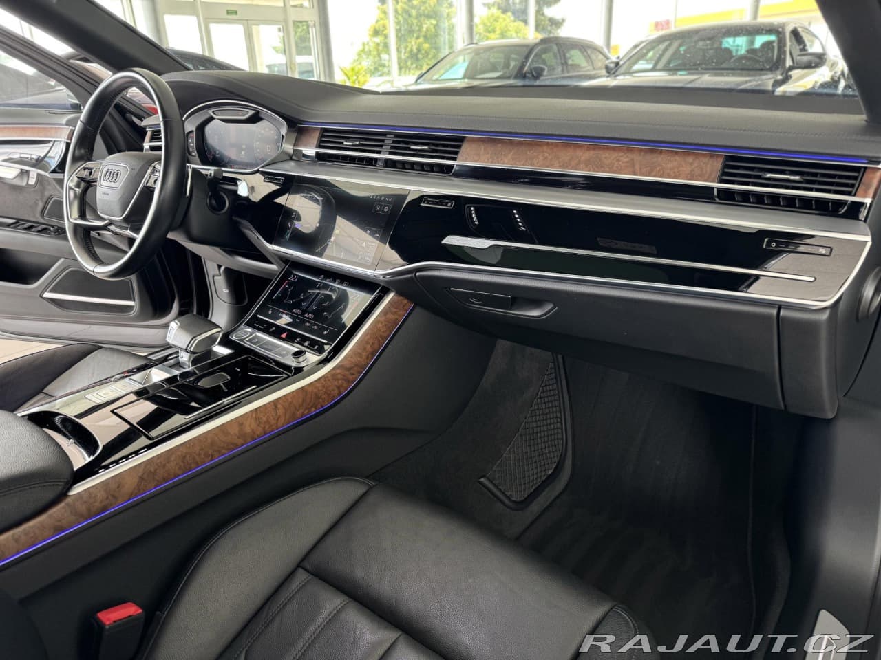 Audi A8 - 13