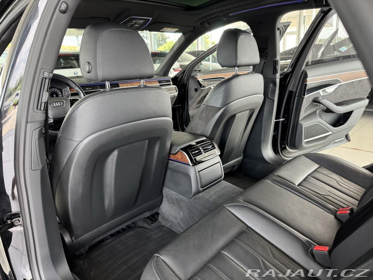 Audi A8 - 17
