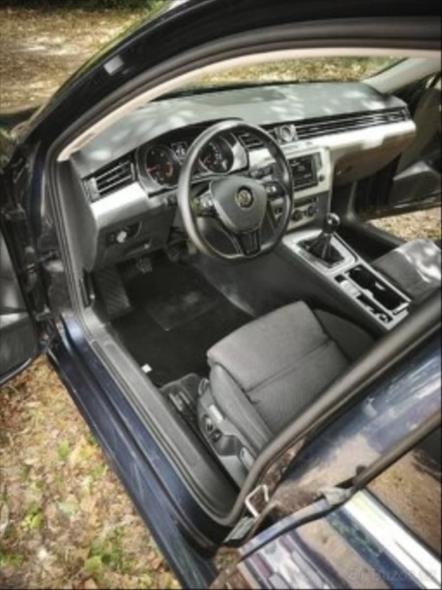 Volkswagen PASSAT - 7