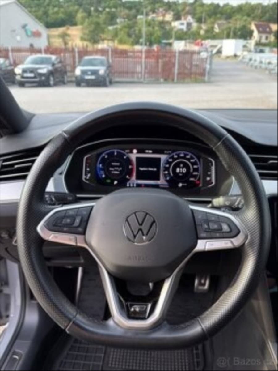 2023 Volkswagen PASSAT - 4