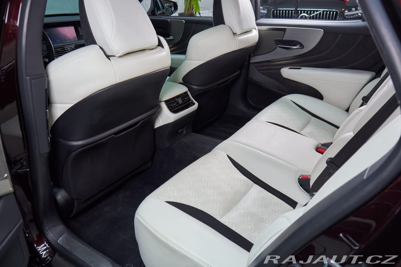 2019 Lexus LS - 13
