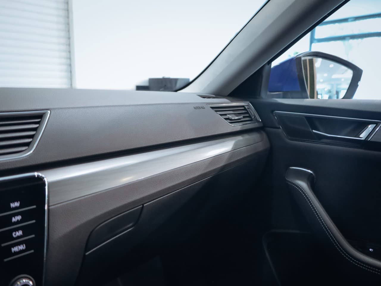 2023 Škoda SUPERB - 13