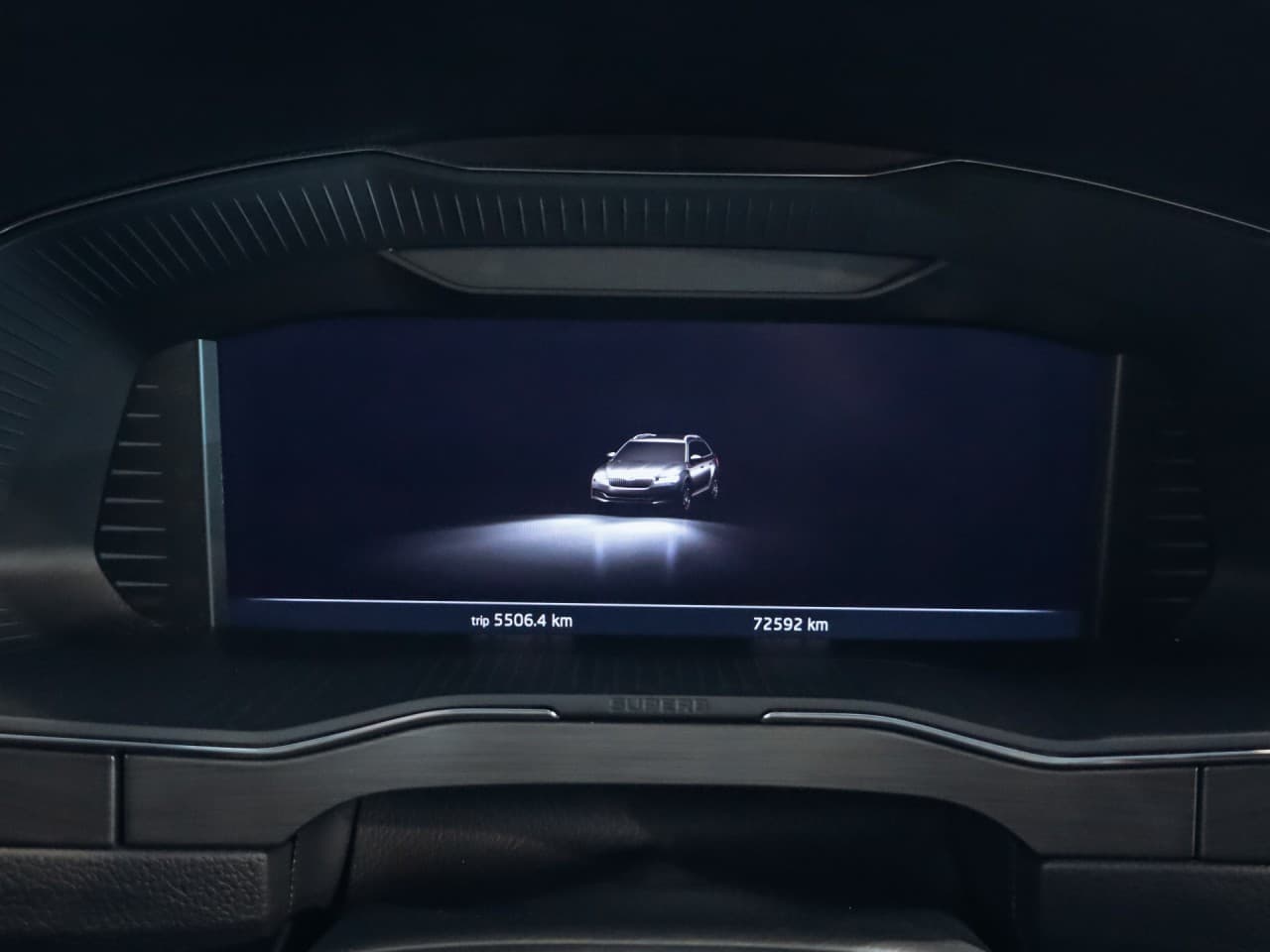 2023 Škoda SUPERB - 16