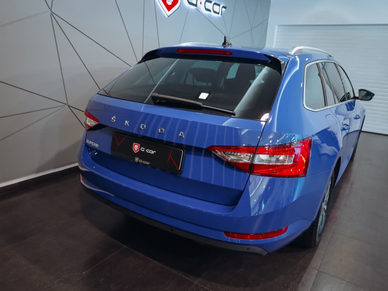 2023 Škoda SUPERB - 5