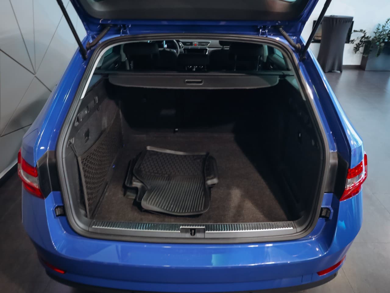 2023 Škoda SUPERB - 6