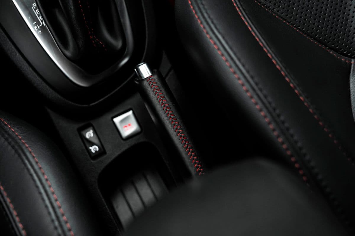 2016 Renault CLIO - 16