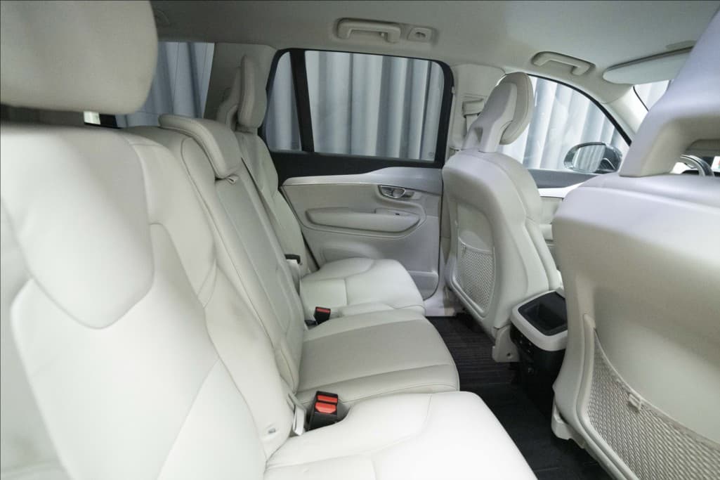 2016 Volvo XC90 - 11