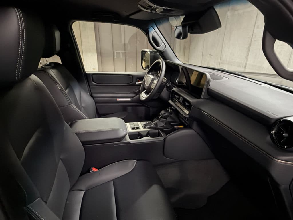 2026 Toyota LAND CRUISER - 11