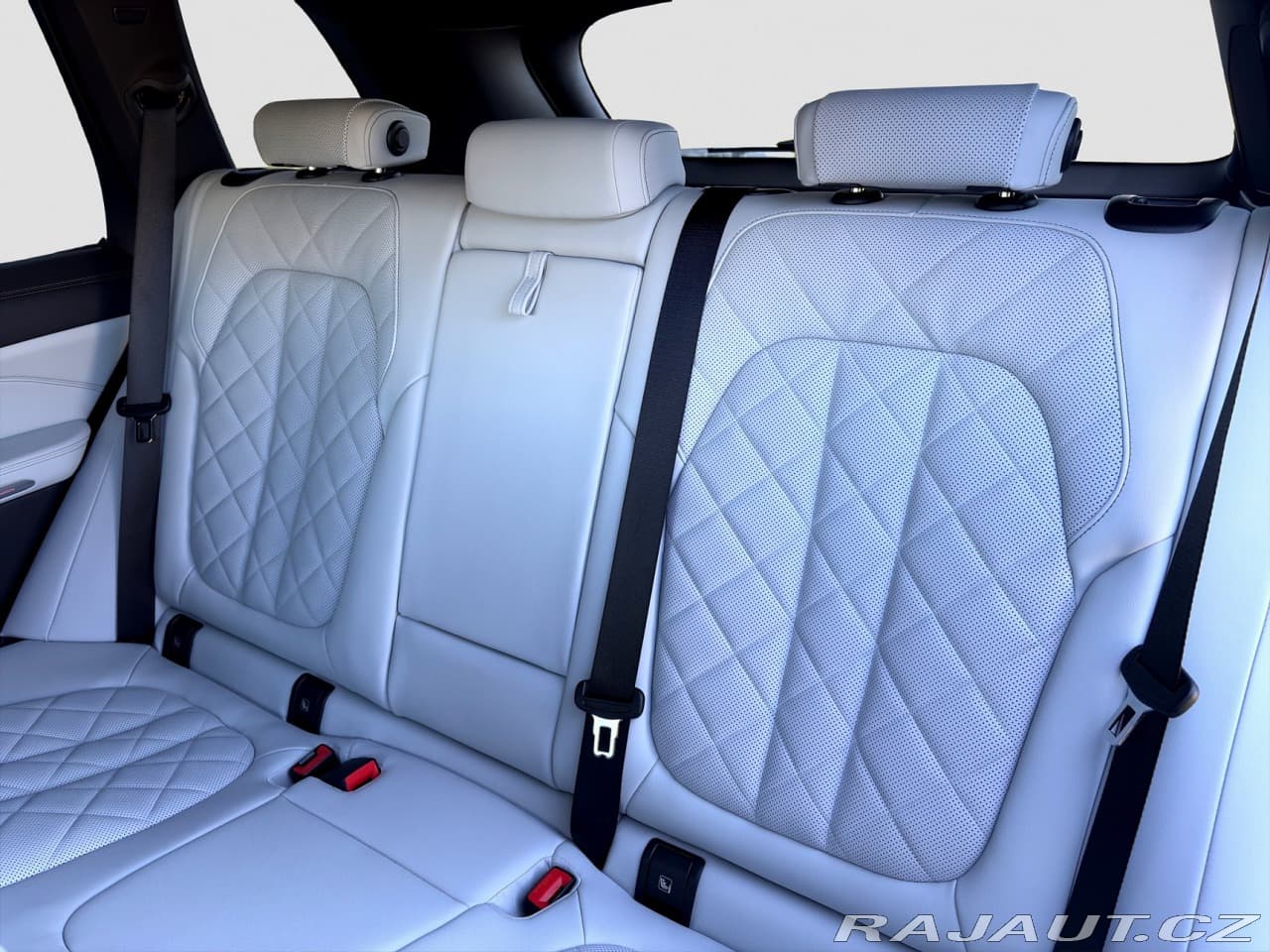 2025 BMW X5 - 11