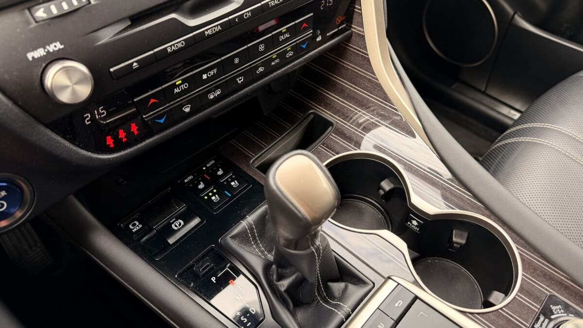 2022 Lexus OSTATNÍ - 17