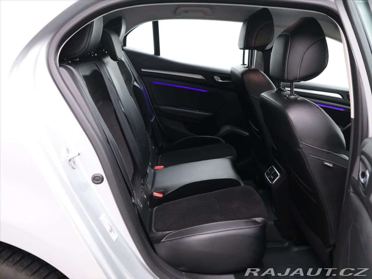 2016 Renault MEGANE - 12