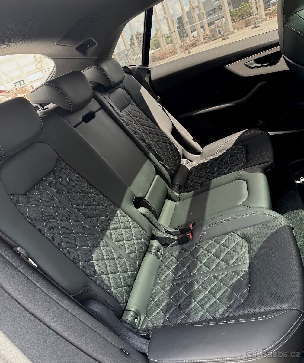 2023 Audi Q8 - 10