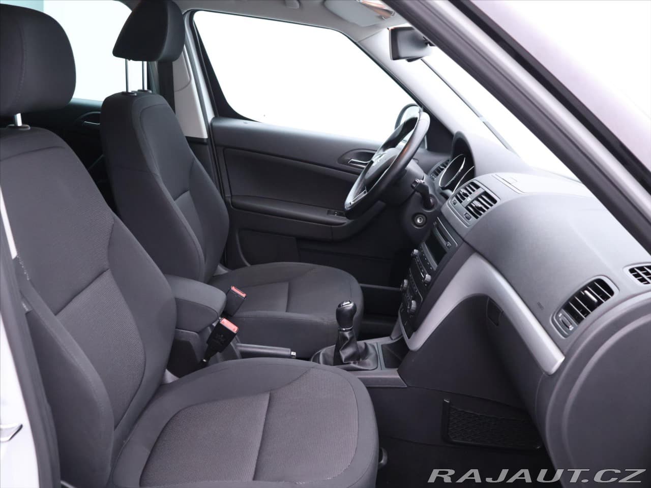 2015 Škoda YETI - 11