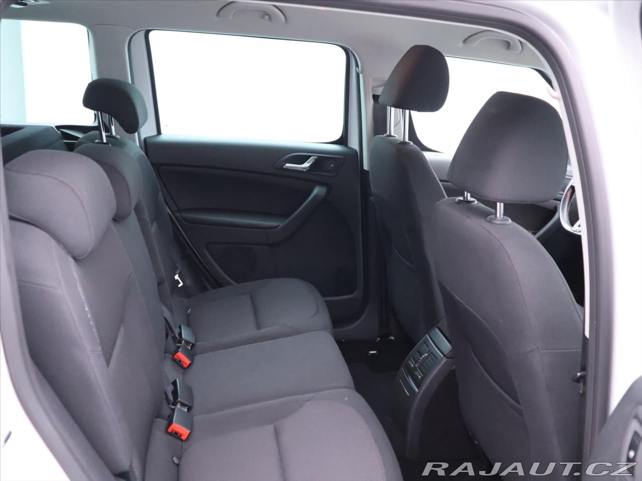 2015 Škoda YETI - 12
